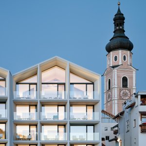 Ampliamento qualitativo e quantitativo dell'Hotel Schgaguler